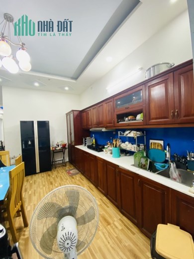 Kẹt tiền cần bán gấp nhà tp biên hòa, 110m2 3pn