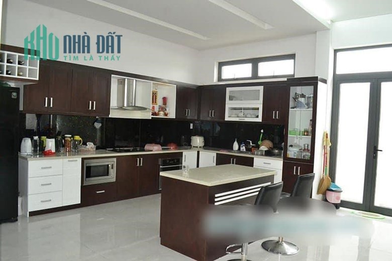 Bán BT Lê Văn Miến khu ngỉ dưỡng cao cấp 4 sao 380m xây 4 tầng chỉ 27 tỷ.