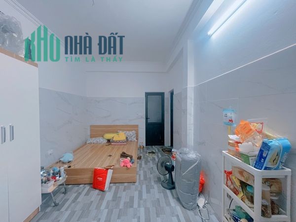 [ GÓC NHƯỢNG PHÒNG]
Vì mình về quê nên thiện chí pass lại phòng ở số 22 ngõ 78 Mễ Trì Thượng