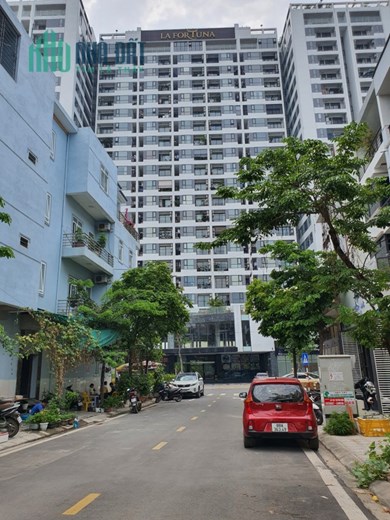 Bán nhà chân chung cư Lafotuna Vĩnh yên, Vĩnh Phúc, thuận tiện kinh doanh