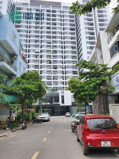 Bán nhà chân chung cư Lafotuna Vĩnh yên, Vĩnh Phúc, thuận tiện kinh doanh
