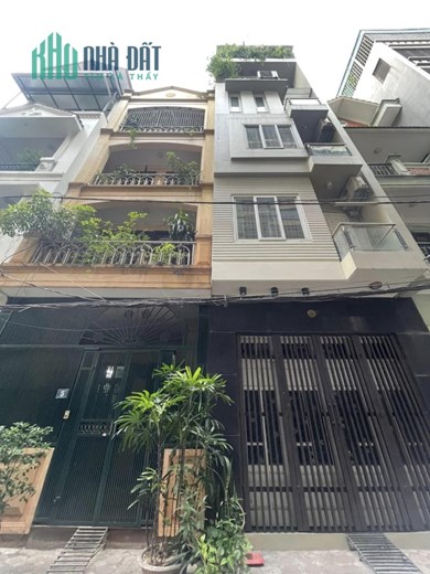 Bán nhà phố Văn Cao, phân lô, vỉa hè, ô tô tránh, kinh doanh, gara, 5 tầng 45m, nhỉnh 12 tỷ