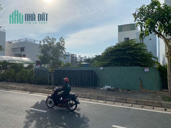 Cần bán 3 miếng đất liền kề ở đường Võ Văn Kiệt, Bình Tân, Hồ Chí Minh