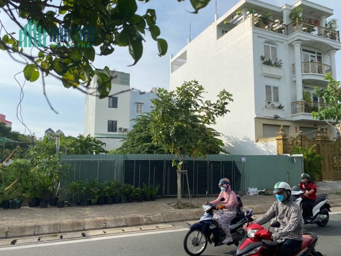 Cần bán 3 miếng đất liền kề ở đường Võ Văn Kiệt, Bình Tân, Hồ Chí Minh