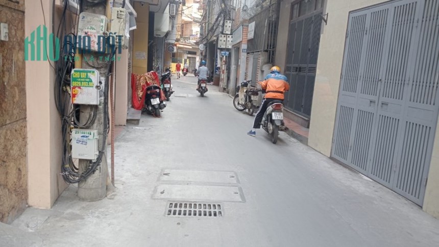 Bán nhà phố Hoàng Ngân, Thanh Xuân, Dt98m2, 4T, MT14m, giá 8,3t tỷ
