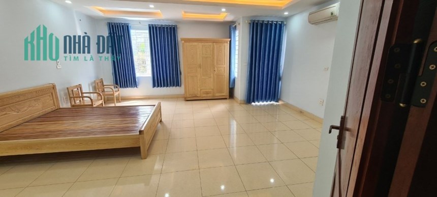 Cho thuê căn nhà 5 tầng tại Khai Quang , Vĩnh Yên . - Giá : 45tr.  Liên hệ: 0986.454.393 -