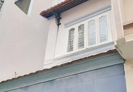 Nhà 4 tầng gần MT Nguyễn Biểu P2Q5. Giá 5,28 tỷ TL