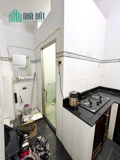 Nhà 4 tầng gần MT Nguyễn Biểu P2Q5. Giá 5,28 tỷ TL