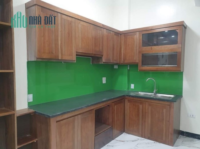BÁN NHÀ RIÊNG NGÕ 294 LĨNH NAM 42m MT5m giá 4.2 tỷ