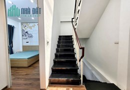 HIẾM HIẾM! Bán nhà Nguyễn Phúc Lai 40m2 4 tầng, nở hậu, 2 thoáng trước sau, ô tô, 4,5 tỷ, lh