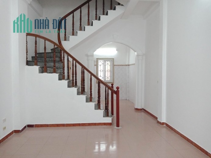 BÁN NHÀ ĐẶNG VĂN NGỮ 40M2 X 5 TÀNG, Ở SƯỚNG, GẦN Ô TÔ, TIỆN ÍCH BẠT NGÀN, NHỈNH 5 TỶ, LH 0966037496