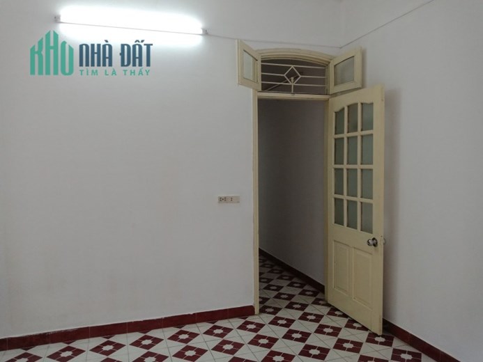BÁN NHÀ ĐẶNG VĂN NGỮ 40M2 X 5 TÀNG, Ở SƯỚNG, GẦN Ô TÔ, TIỆN ÍCH BẠT NGÀN, NHỈNH 5 TỶ, LH 0966037496