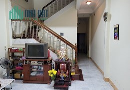 Hẻm 8m Đồng Xoài, P13, Tân Bình, 95m2, 2 tầng, có PN ở trệt. nở hậu.