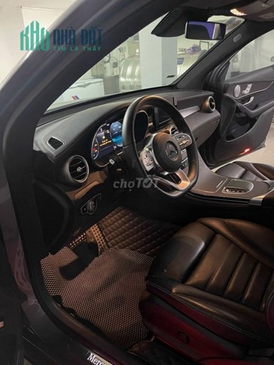 Cần bán xe MERCEDES GLC 300 4MATIC 2019 Màu Xám Đường Hoa Đào, Phường 2, Quận Phú Nhuận, Tp Hồ Chí