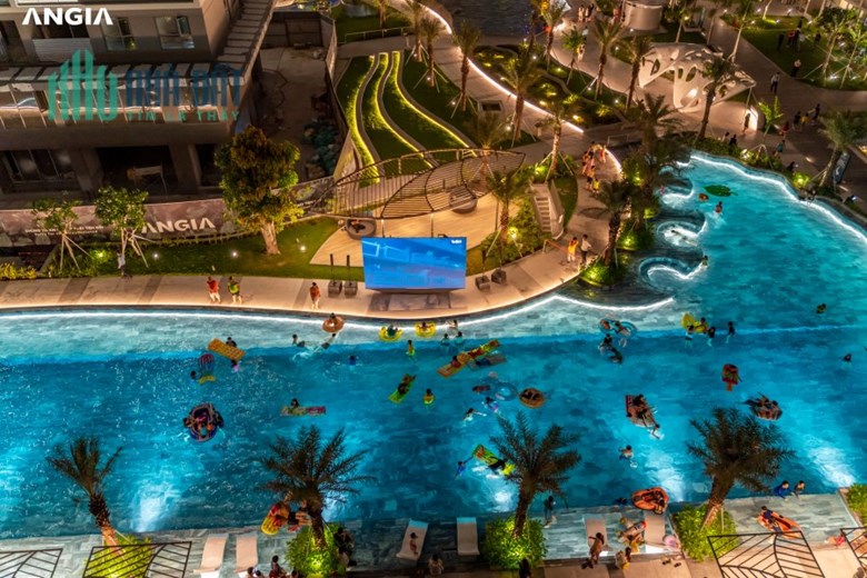 “CHILL HẾT NẤC” VỚI RẠP CHIẾU PHIM NƯỚC AQUA CINEMA
