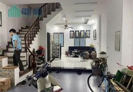 Bán nhà chính chủ Phố Nguyễn Quý Đức 60m2 nhà 6 tầng oto vào nhà chỉ hơn 9 tỷ