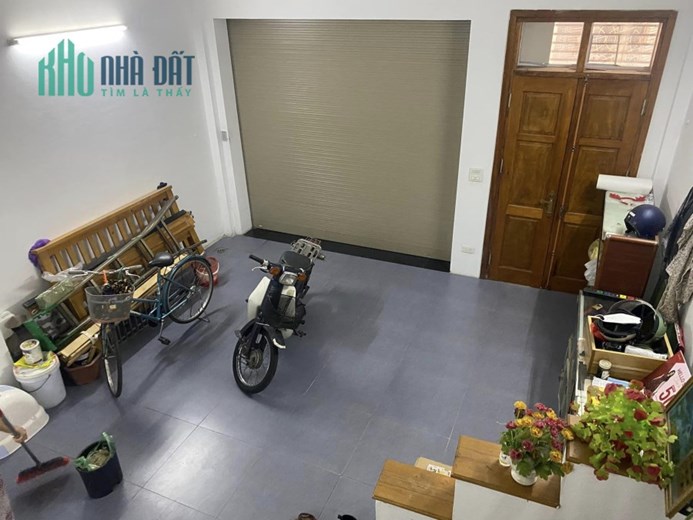Bán nhà chính chủ Phố Nguyễn Quý Đức 60m2 nhà 6 tầng oto vào nhà chỉ hơn 9 tỷ