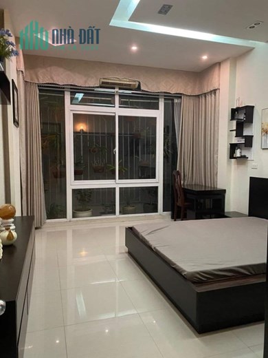 CỰC HIẾM-TRUNG TÂM QUẬN CẦU GIẤY-Ô TÔ 7 CHỖ VÀO NHÀ-MỘT BƯỚC RA MẶT PHỐ-52M2-CHỈ 12,9 TỶ