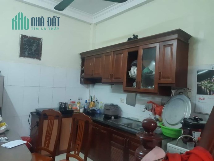 Bán Nhà Hồng Mai, ngõ rộng nhà thoáng, hàng xóm Đại học, DT40m2, giá 3.6 tỷ.