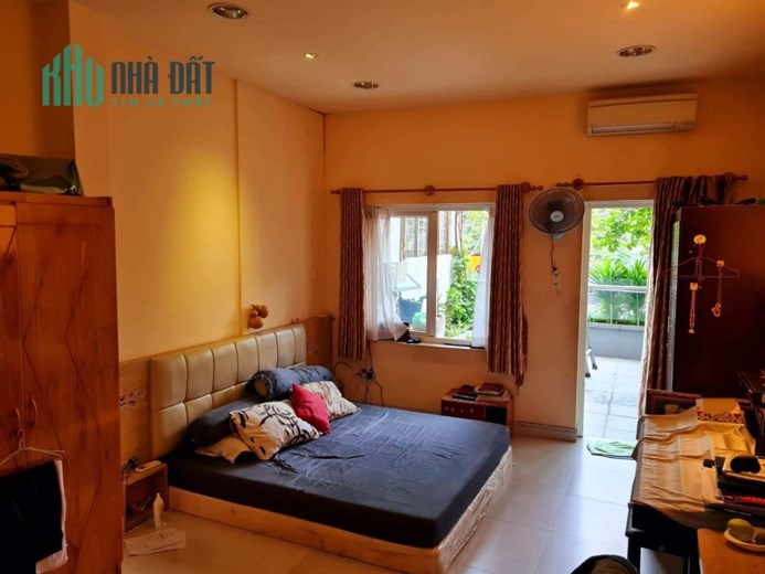 Bán nhà Mặt tiền Phạm Văn Hai - Lê Văn Sỹ, DT: 4x25m, 4 Tầng - 6PN, sổ Vuông, 25.5 tỷ