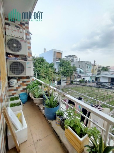 Hoà Bình. Tân Phú. 81m2 (2 căn). Nhỉnh 5 Tỷ. Giá bao đầu tư.