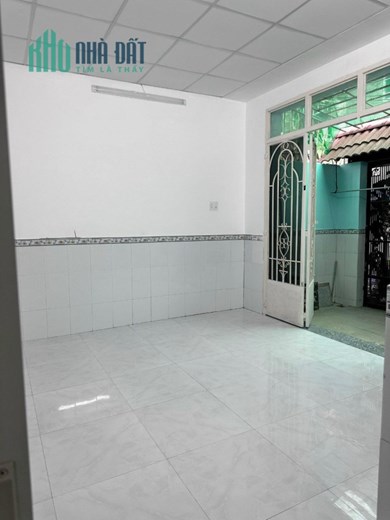 Bán nhà hẻm 3-gác 2 sur QL 13 Thủ Đức gần chợ Bình Triệu 74m² 3.85 tỷ,5.5x14m