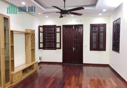 Bán nhà Cát Linh 4,4 tỷ gần ô tô, lô góc 46m2 LH 0702269986