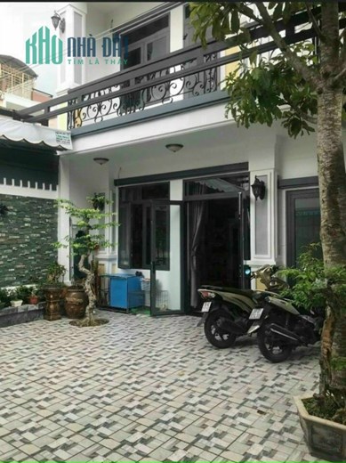 Bán Nhà MT Nguyễn Quang Diêu sau chợ Tân Hương