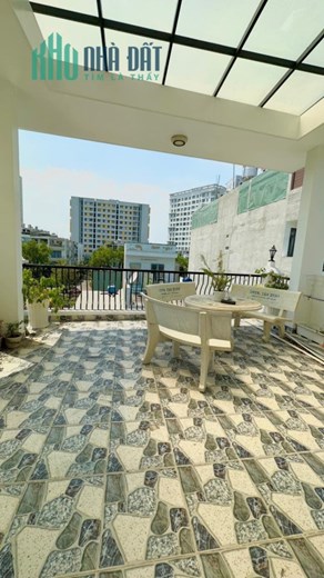 Bán nhà 2 trước mặt 4 tầng Hẻm Xe Hơi P15 Gò Vấp 60m2 giá 5.9 tỷ thương lượng