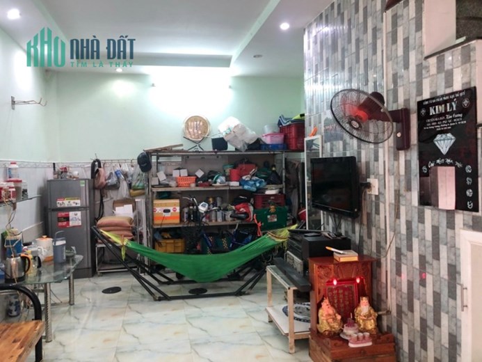 Nhà bán hẻm thông 730 Hưng Phú P10 Q8 - Giá : 2 Tỷ 890 (Thương lượng)