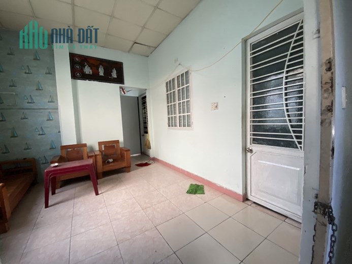 Nhà đẹp 3 tầng, Lô góc mặt tiền 2 đường Tiên Sơn, diện tích đất cực rộng 120m2, KT 7x17md. Giá Tlcc