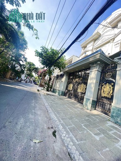 Cần Bna Nhà 5 Tầng, Hẻm Ô Tô, Khu Biệc Thự ADC, Thoại Ngọc Hầu , Tân Phú.