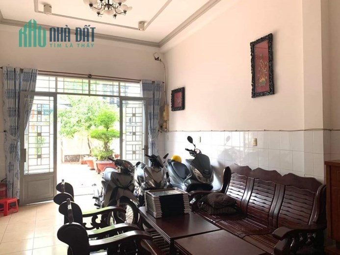 200m2 Mặt tiền 8x25m Bùi Minh Trực, 84 Triệu/m2 Quận 8