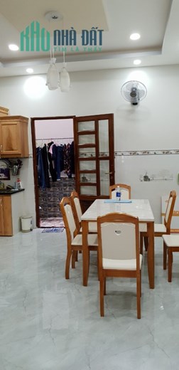 KHÁCH CẦN NHÀ CÓ PHÒNG NGỦ DƯỚI TRỆT - ĐƯỜNG 8m THOONG thì KHÔNG NÊN BỎ QUA CĂN NHÀ NÀY