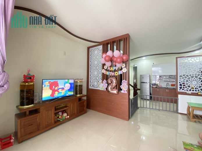 NHÀ 1 TẦNG VỊ TRÍ ĐẸP CÁCH SÔNG CÁI CHỈ 100M HÔNG KHÍ TRONG LÀNH MÁT MẺ QUANH NĂM.