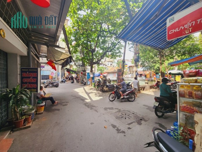Đống Đa Nhà đẹp mặt ngõ to KD đa dạng 43m 4 tấng giá 6 tỷ