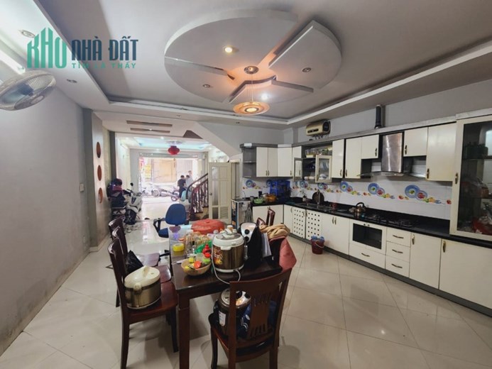 Đống Đa Nhà đẹp mặt ngõ to KD đa dạng 43m 4 tấng giá 6 tỷ