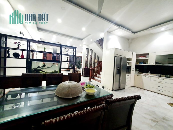 BÁN NHÀ GIANG VĂN MINH, BA ĐÌNH, Ô TÔ, 2 THOÁNG, 71M2 4T MT6M, GIÁ 14.8 TỶ