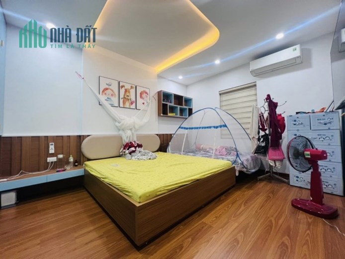 BÁN NHÀ TÔN ĐỨC THẮNG, ĐỐNG ĐA, Ở NGAY, 40M2 6 TẦNG, GIÁ 4.5 TỶ