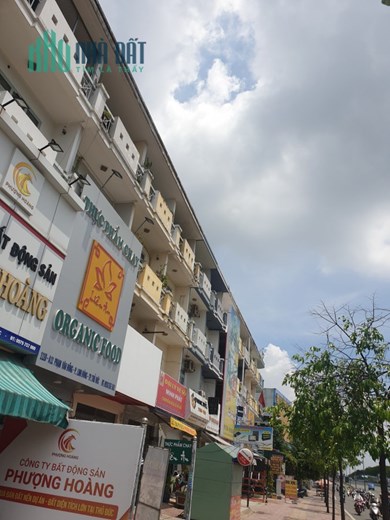SIÊU SIÊU PHẨM PHẠM VĂN ĐỒNG. LINH ĐÔNG 3 MẶT ĐÔLA. DÒNG TIỀN THU VÀO CỰC CAO VÀ LUÔN ỔN ĐỊNH.
