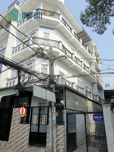 Bán nhà ngộp 4 tầng BTCT HXH Phú Định Quận 8 67m2 ngang 5,8m chỉ 5 tỷ 9.