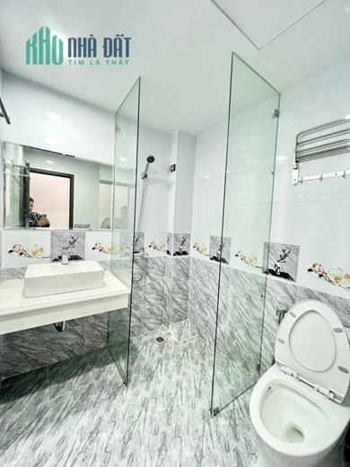 Bán nhà Tân Mai, Hoàng Mai, 70m2, phân lô, ngõ nông, thông  tứ tung, nhỉnh 6 tỷ.