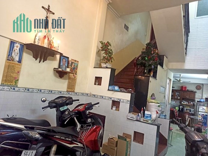 Bán nhà 4 tầng 39m2 Phạm Văn Hai P3 Tân Bình gần trường Bình Giã giá rẻ chỉ 4 tỷ 5