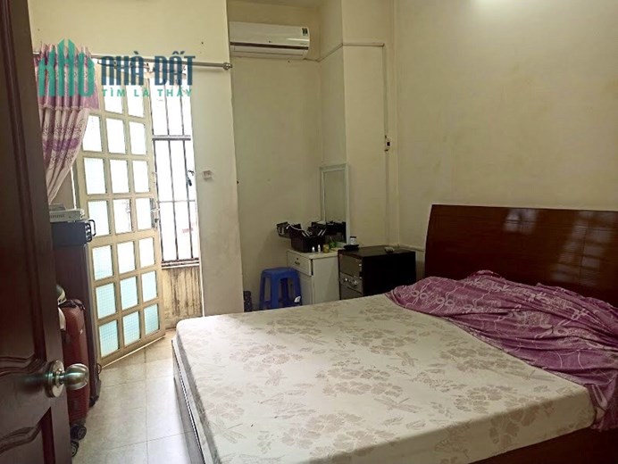 Bán nhà 4 tầng 39m2 Phạm Văn Hai P3 Tân Bình gần trường Bình Giã giá rẻ chỉ 4 tỷ 5