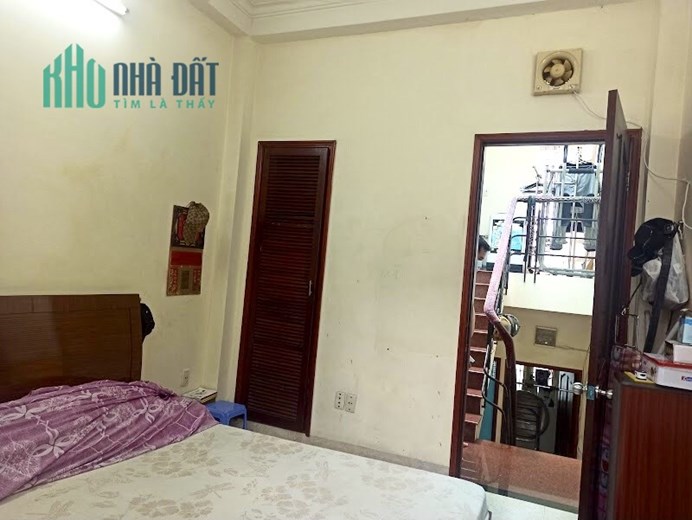 Bán nhà 4 tầng 39m2 Phạm Văn Hai P3 Tân Bình gần trường Bình Giã giá rẻ chỉ 4 tỷ 5
