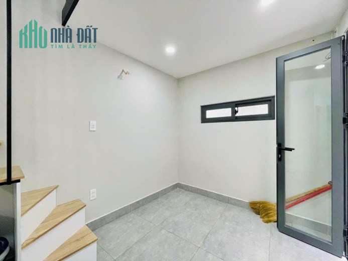 nha gần chợ BÀ CHIỂU BÌNH THẠNH 2 TẦNG 2,35 tỷ