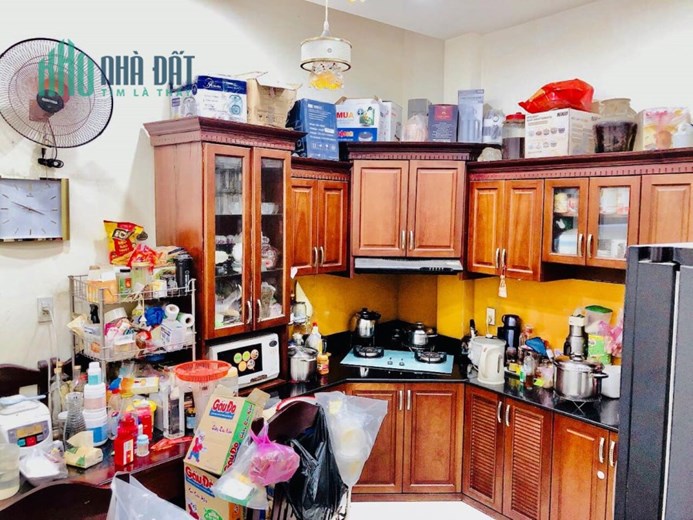 Bán nhà Phan Huy Ích, 4x15m, Hẻm 4m, 2 tầng BTCT, tặng nôi thất 4.25 tỷ