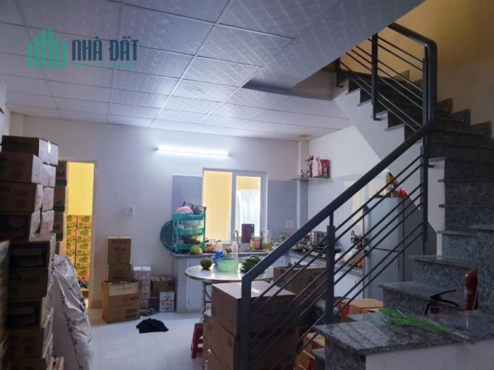 Bán  Gấp Nhà Liên khu 5-6 Bình Tân 107m2, hẻm xe tải thông 2 Tầng Chỉ 4 tỷ 1
