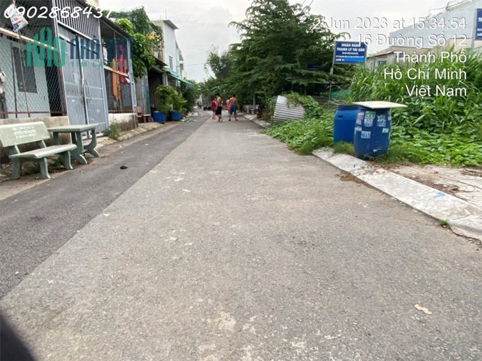 Bán Đất Tăng Nhơn Phú A, Q 9, DT 56m2 - Ngang 4x15m , Vị Trí Đắc Địa, Đa Tiện Ích