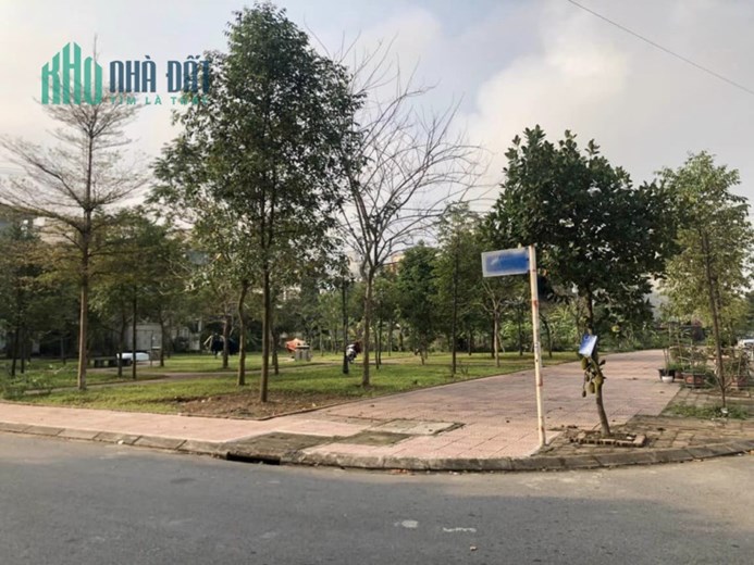 ĐỐI DIỆN VƯỜN HOA- ĐẠI PHÚC- MẶT TIỀN SIÊU TO 6M- DT 81m2- HƯỚNG ĐÔNG NAM!
